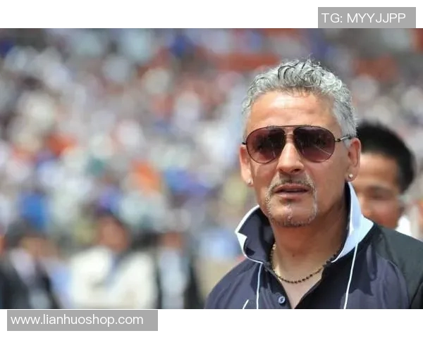 揭秘信佛的足球明星及其感人故事与照片分享