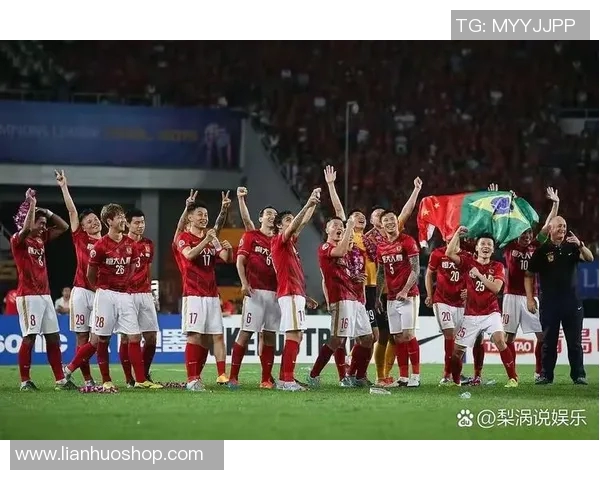 足球明星效力的俱乐部与国家队盘点及其影响力分析 足球明星效力的俱乐部与国家队盘点及其影响力分析