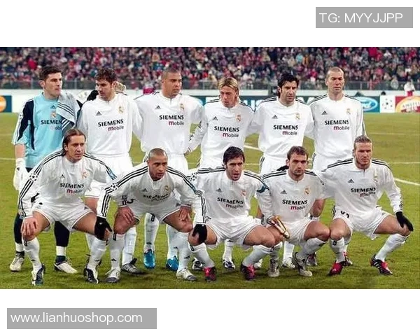 德国著名足球教练的辉煌历程与战术创新分析